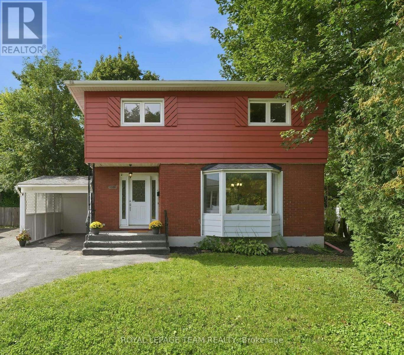 1088 Checkers Road, Ottawa, ON, K2C 2S4