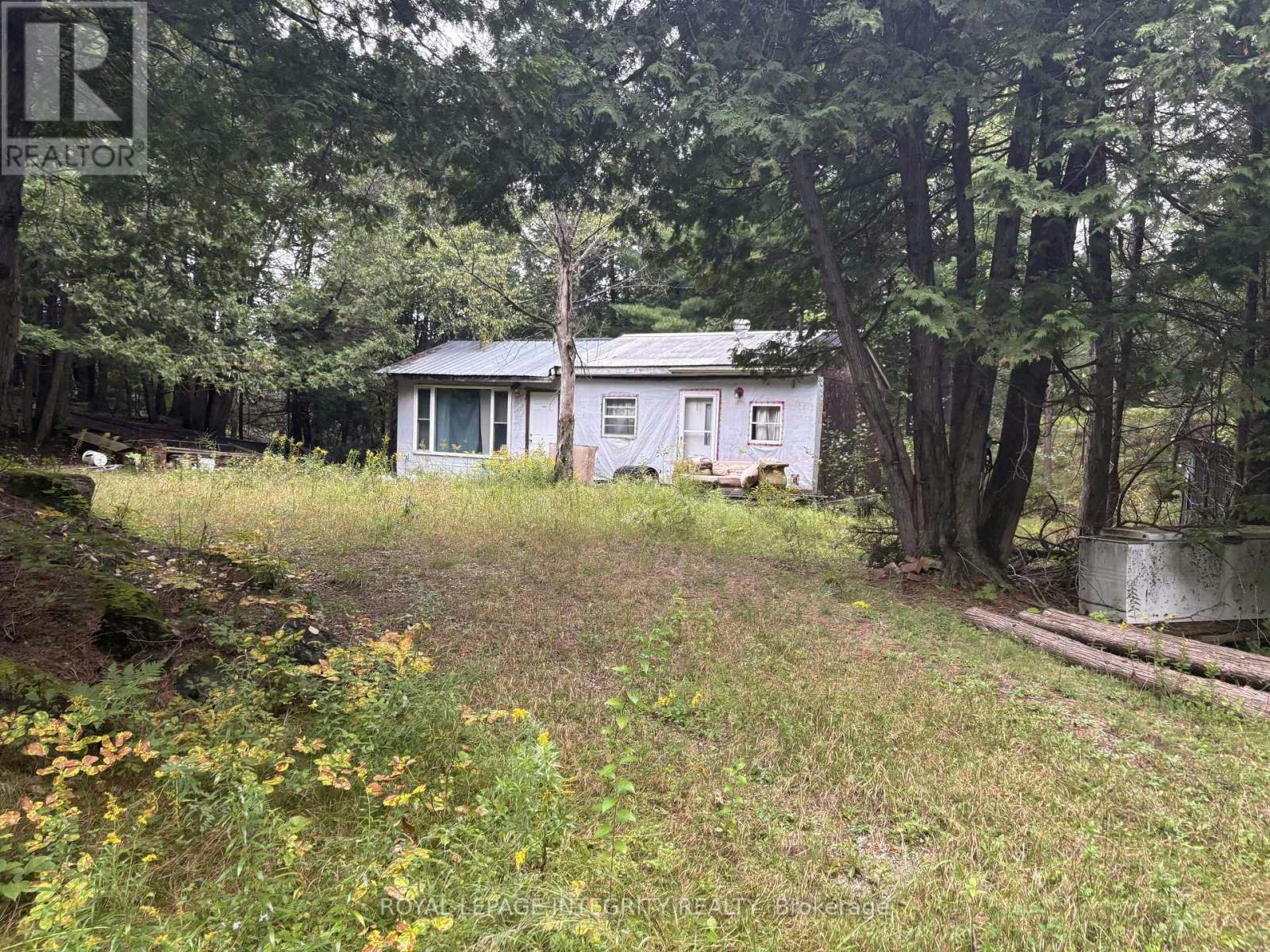 665 Bathurst Line E, Tay Valley, ON, K0G 1M0