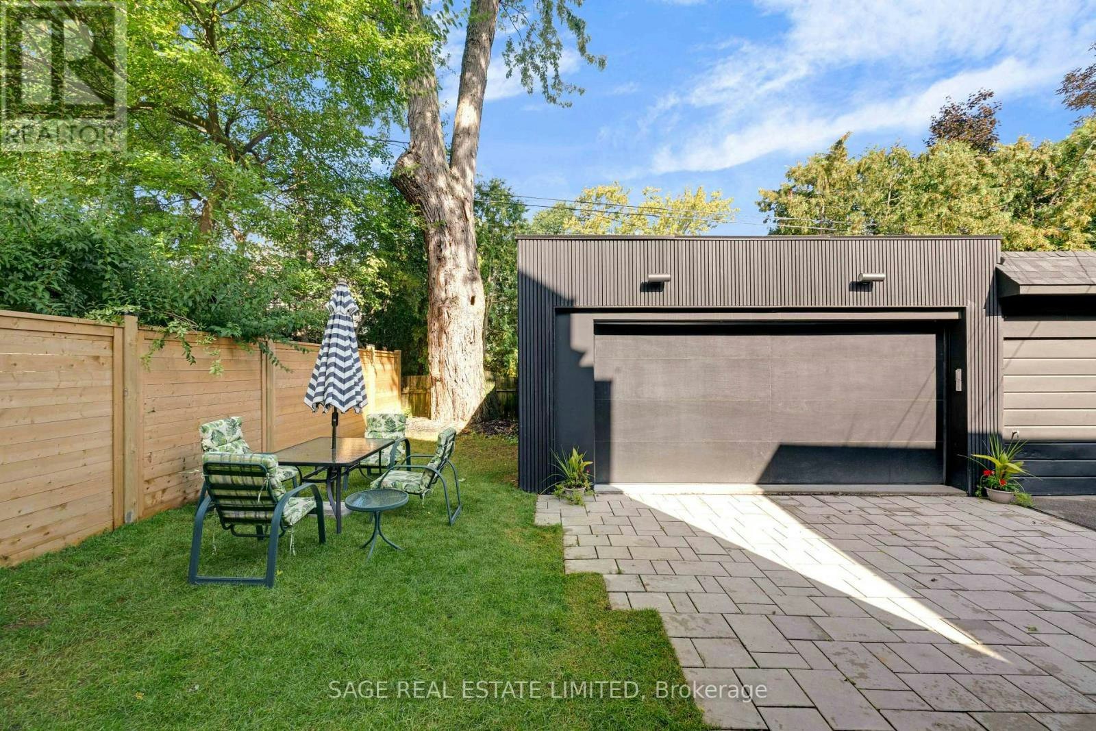 50 Glen Echo Road, Toronto, ON, M4N 2E3 - 35