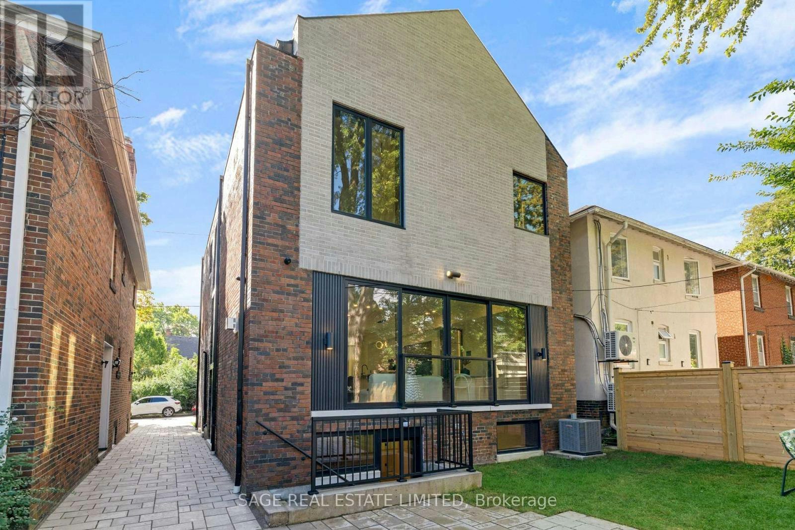 50 Glen Echo Road, Toronto, ON, M4N 2E3 - 34