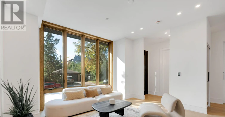 50 Glen Echo Road, Toronto, ON, M4N 2E3 - 2