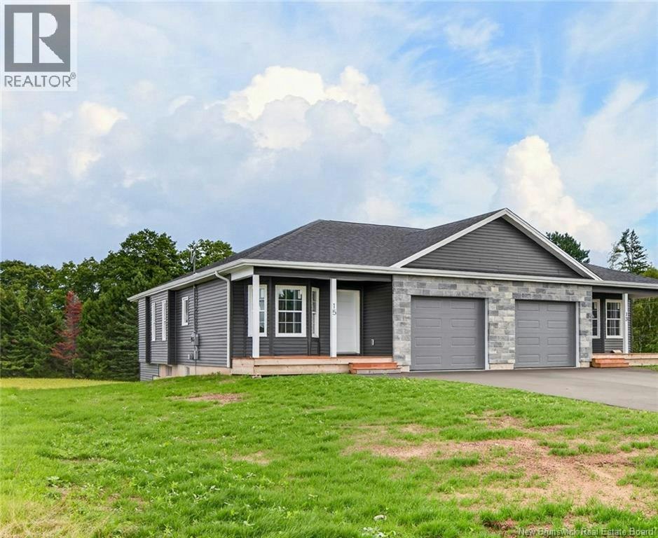 15 Braam Crescent, Hillsborough, NB, E4H 0B6