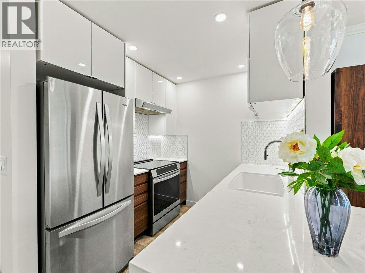 203-1729 E Georgia Street, Vancouver, BC, V5L 2B3