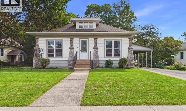 565 Havelock Street
