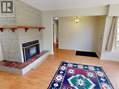 7139 Barnet Street - 4