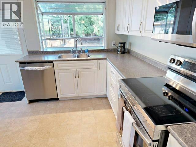 7139 Barnet Street, Powell River, BC, V8A 1Z9 - 9
