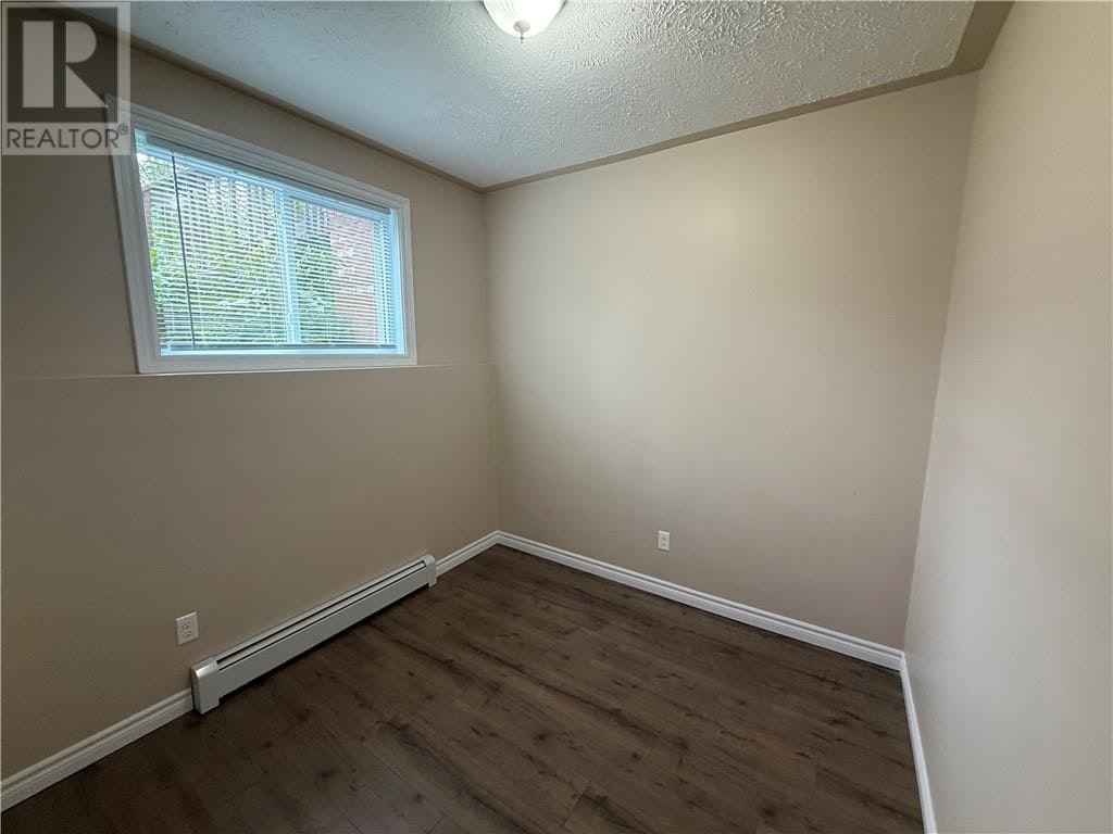 3B-203 Second Avenue, Greater Sudbury, ON, P3B 3M4 - 3