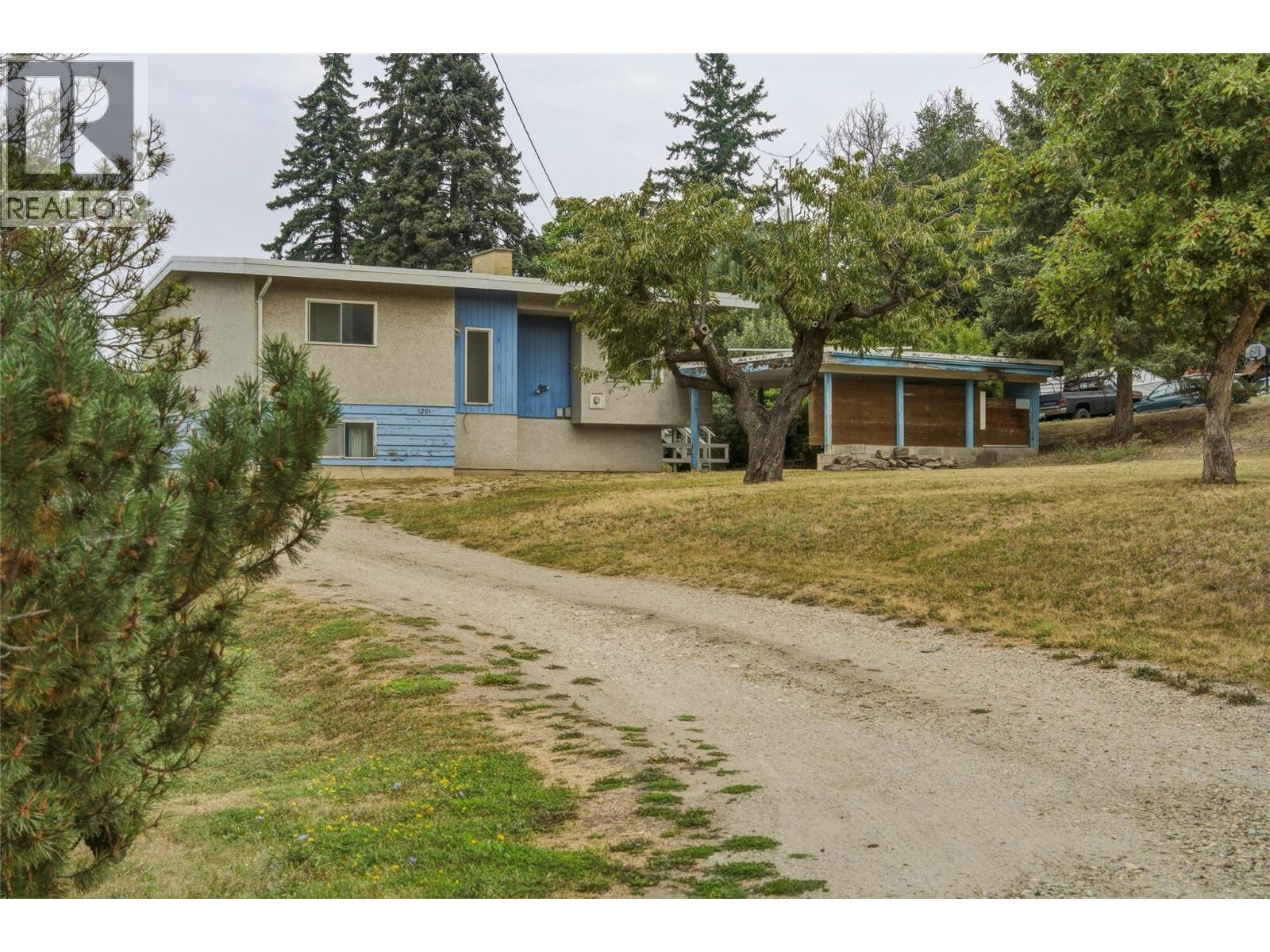 1201 NE 8 Avenue, Salmon Arm, BC, V1E 4A5