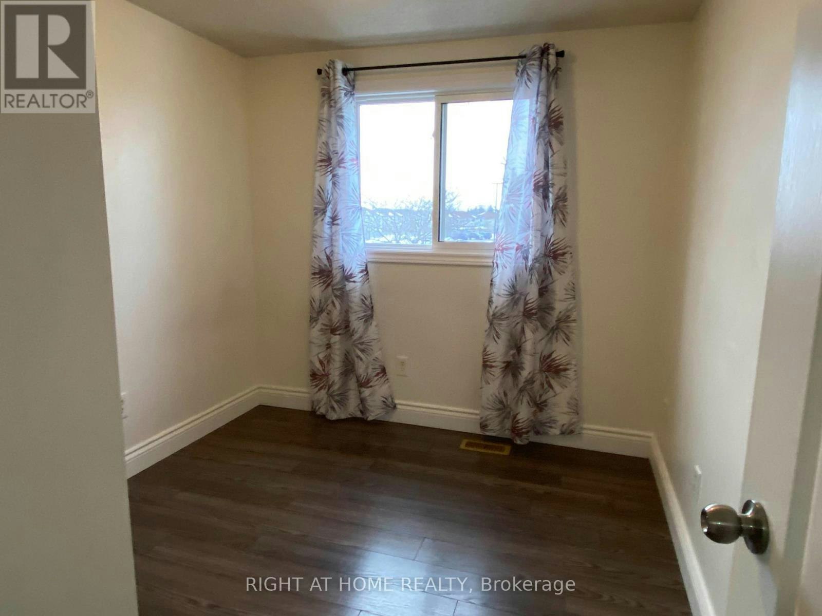 792 Homeview Road, London, ON, N6C 5S6 - 9