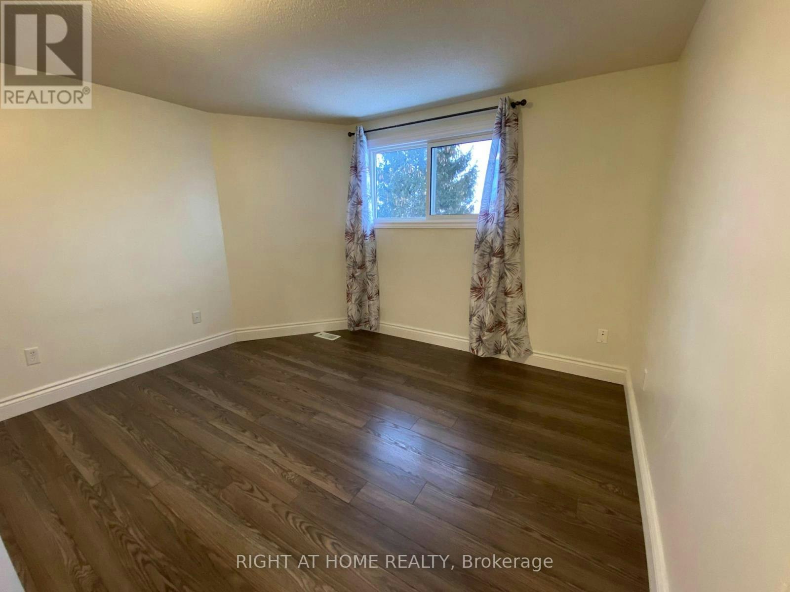 792 Homeview Road, London, ON, N6C 5S6 - 10