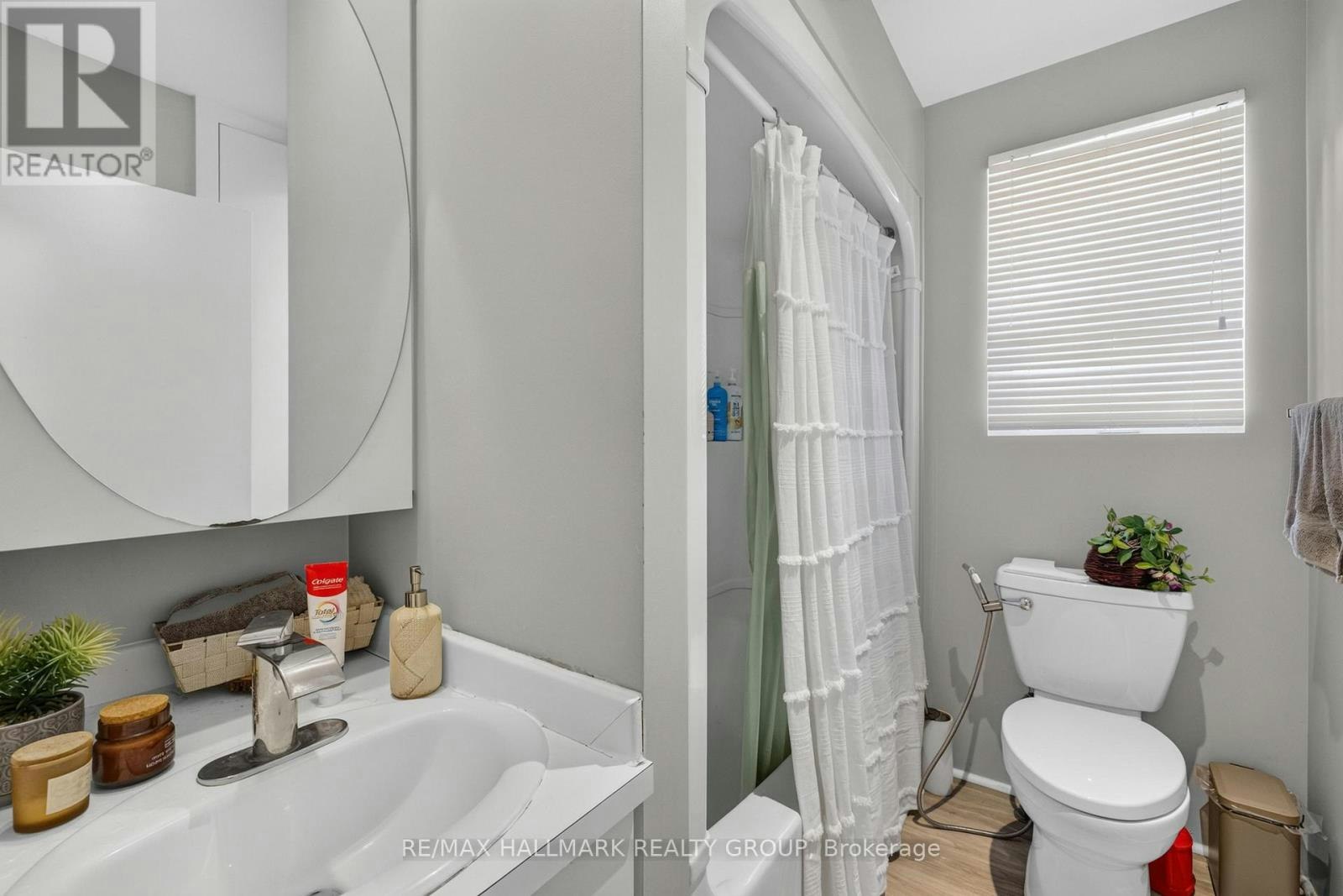 1-297 Royal Avenue, Ottawa, ON, K2A 1T6 - 14