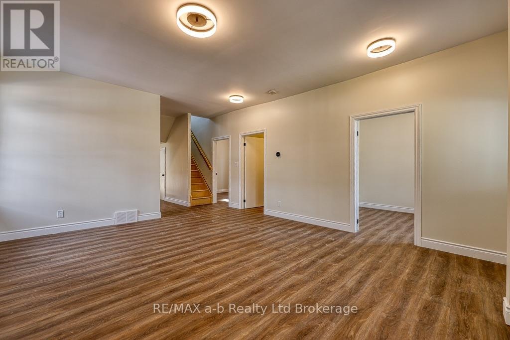 510 King Street, Woodstock, ON, N4S 1M8 - 6
