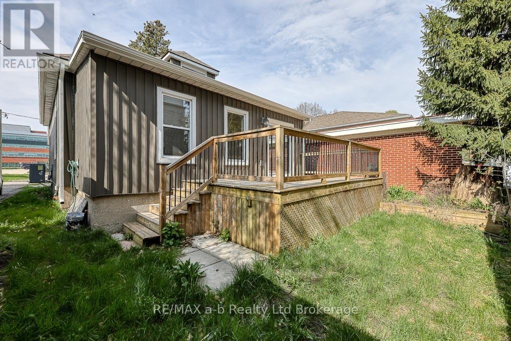 510 King Street, Woodstock, ON, N4S 1M8 - 2