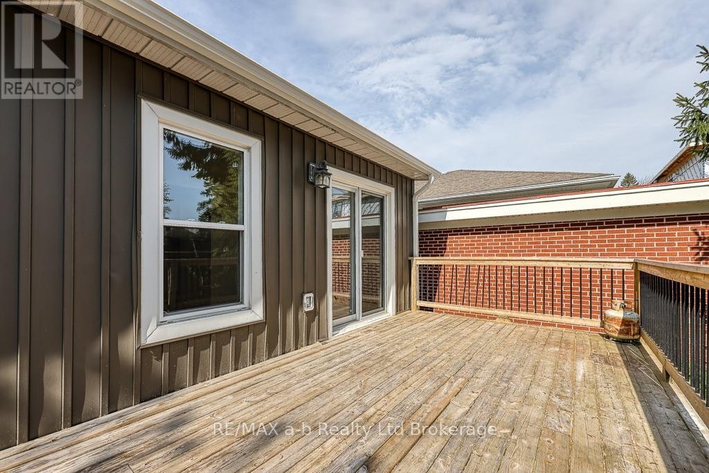 510 King Street, Woodstock, ON, N4S 1M8 - 4