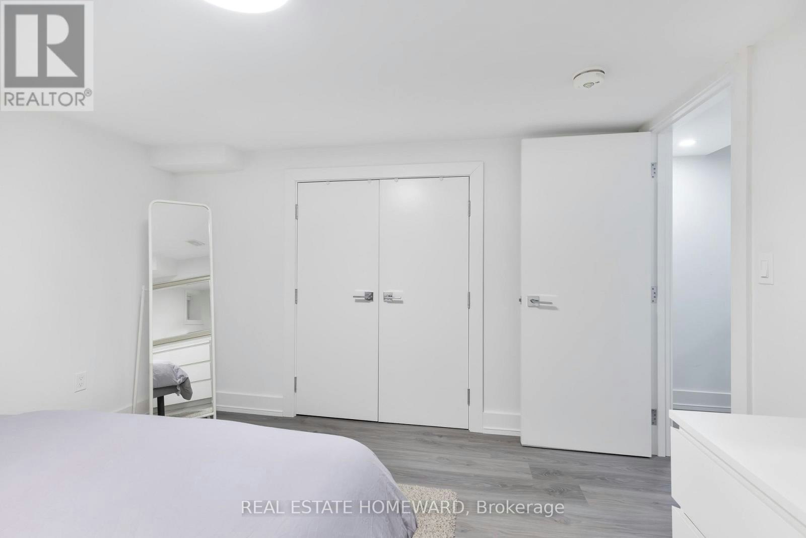 6 Halton Street, Toronto, ON, M6J 1R3 - 29