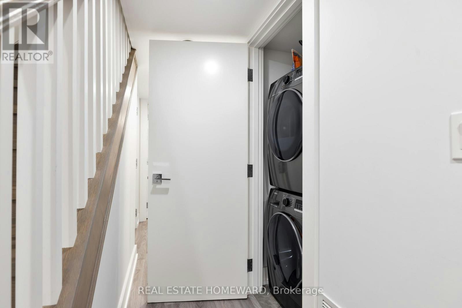 6 Halton Street, Toronto, ON, M6J 1R3 - 30
