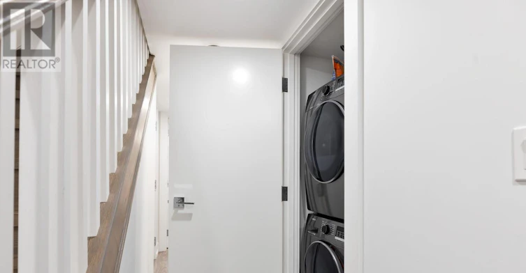 6 Halton Street, Toronto, ON, M6J 1R3 - 30