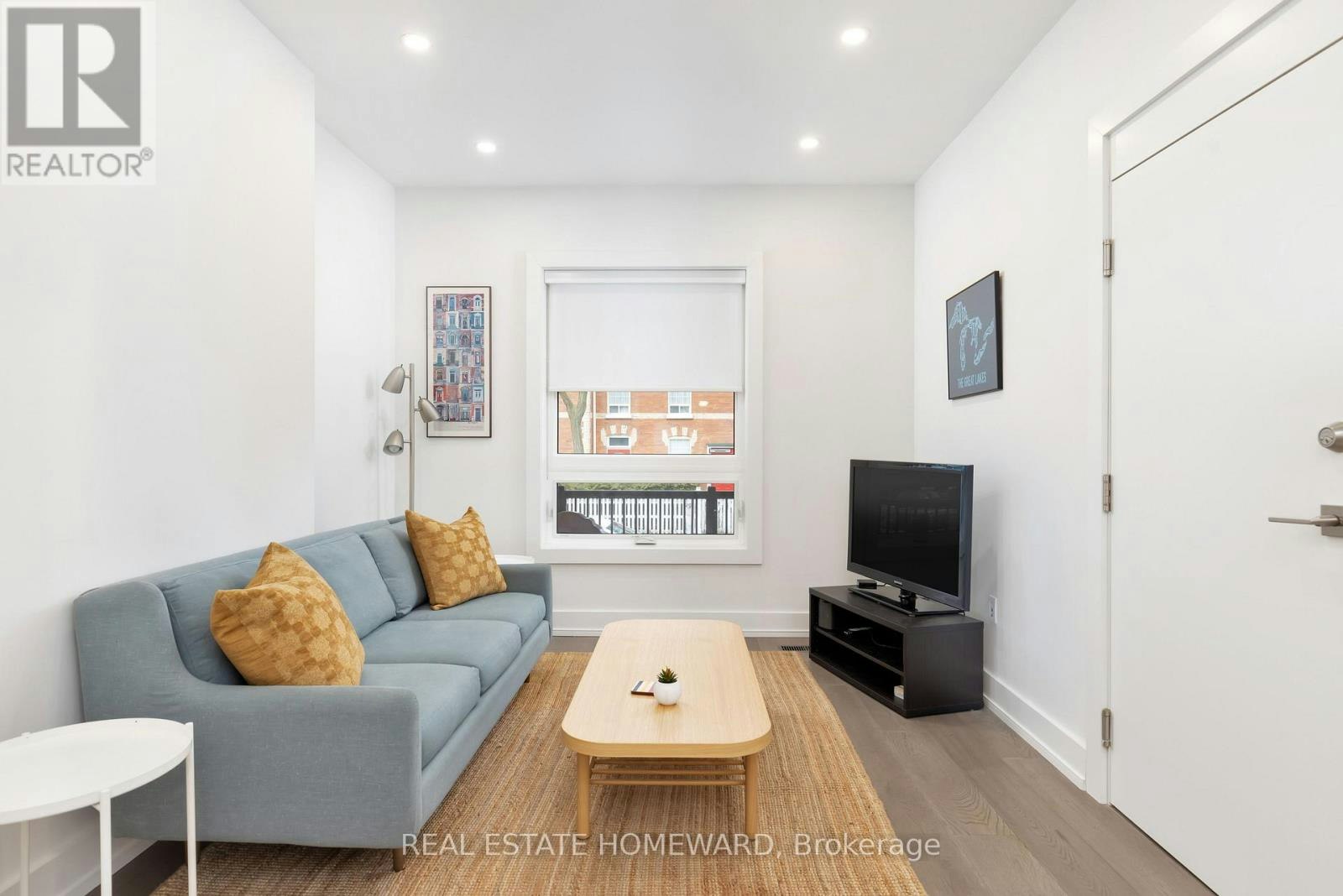 6 Halton Street, Toronto, ON, M6J 1R3 - 11