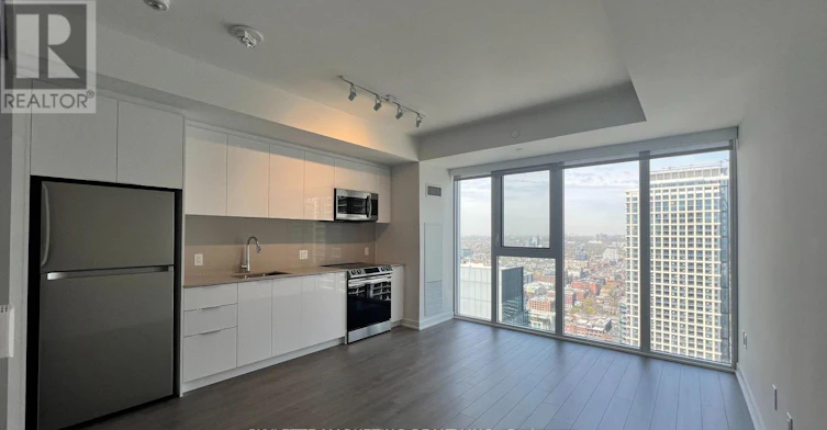 3801-357 King Street W, Toronto, ON, M5V 0S7 - 2