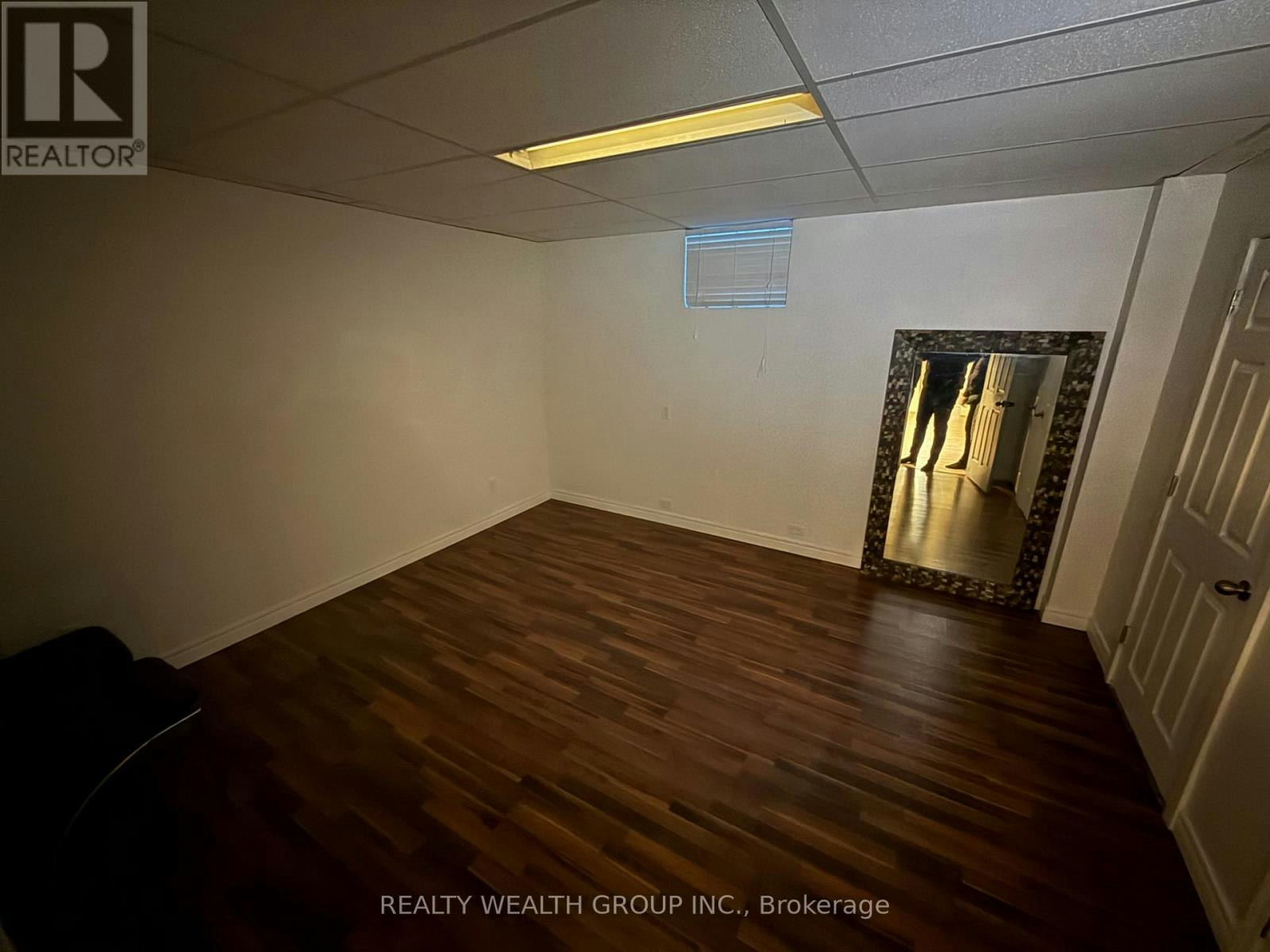 BSMT-82 Elvaston Drive, Toronto, ON, M4A 1N6 - 17