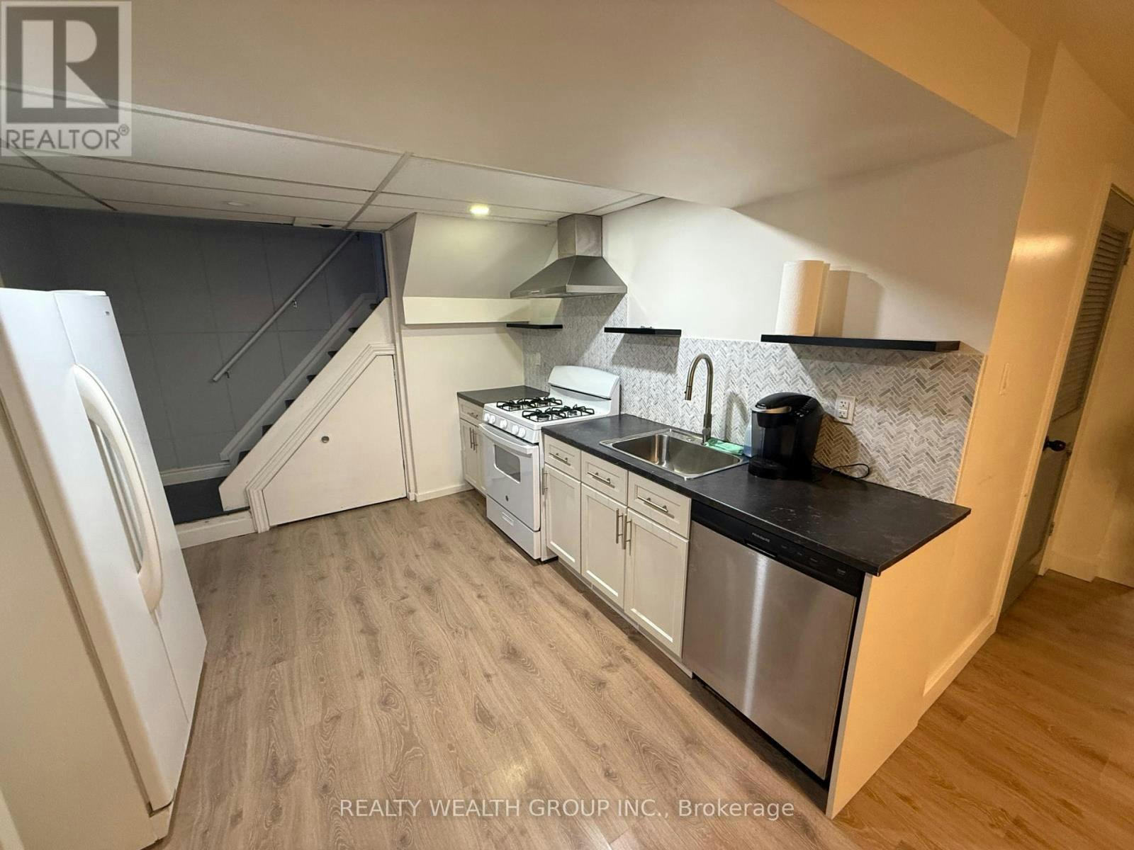 BSMT-82 Elvaston Drive, Toronto, ON, M4A 1N6 - 3