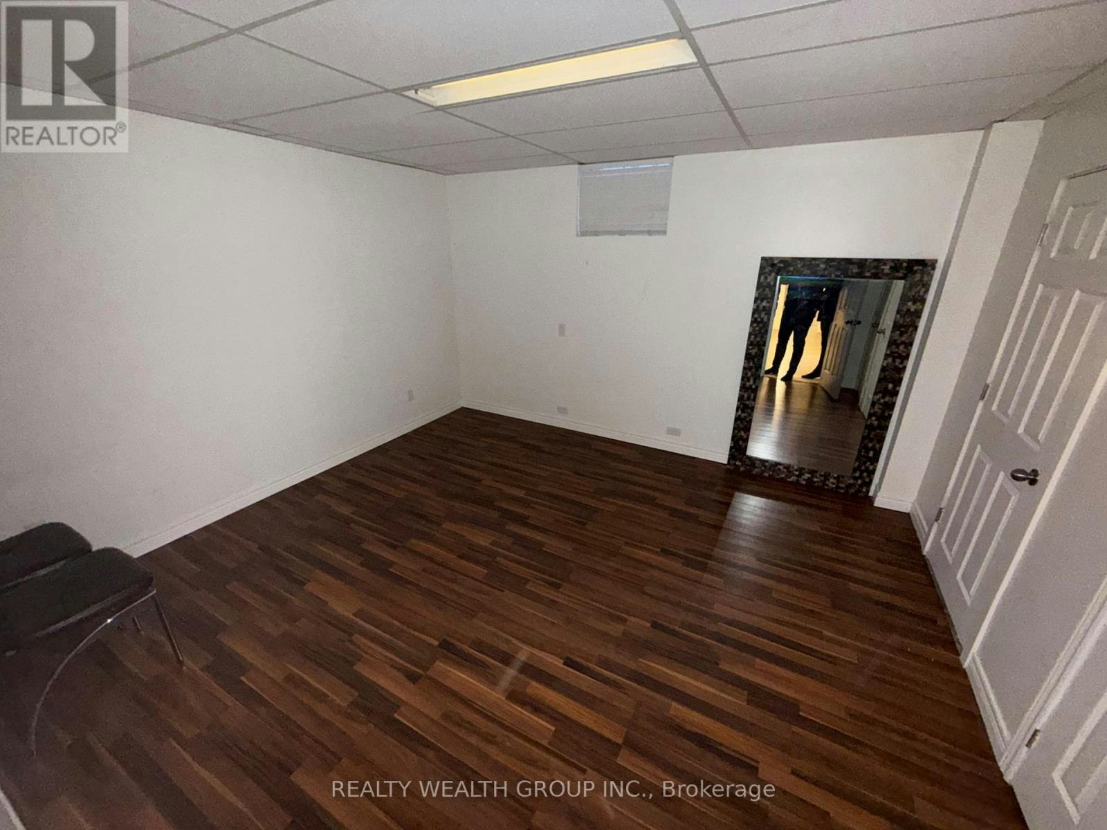BSMT-82 Elvaston Drive, Toronto, ON, M4A 1N6 - 16