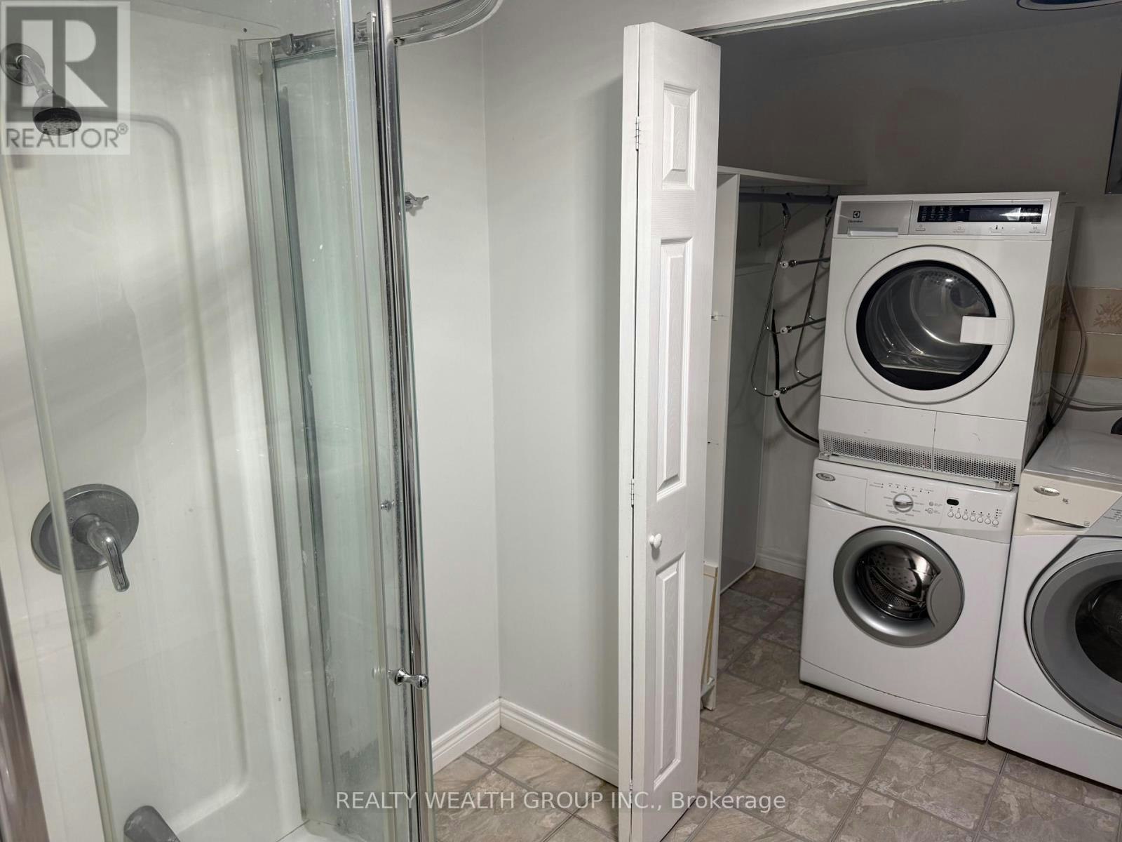 BSMT-82 Elvaston Drive, Toronto, ON, M4A 1N6 - 19