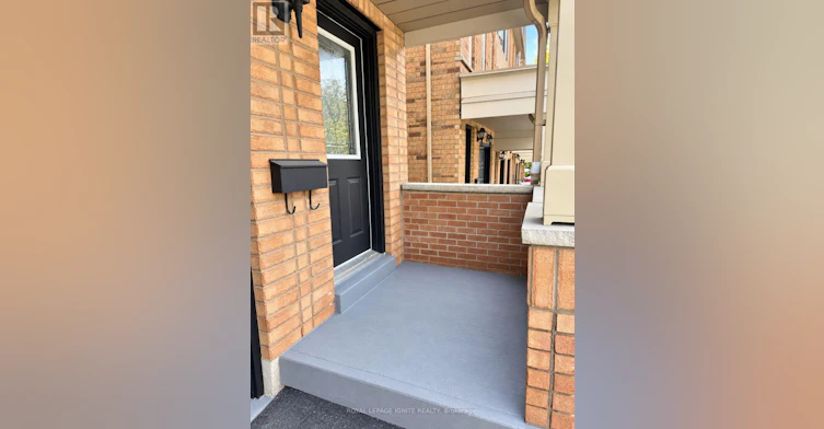 15 Mcgonigal Lane, Ajax, ON, L1T 4H1 - 2