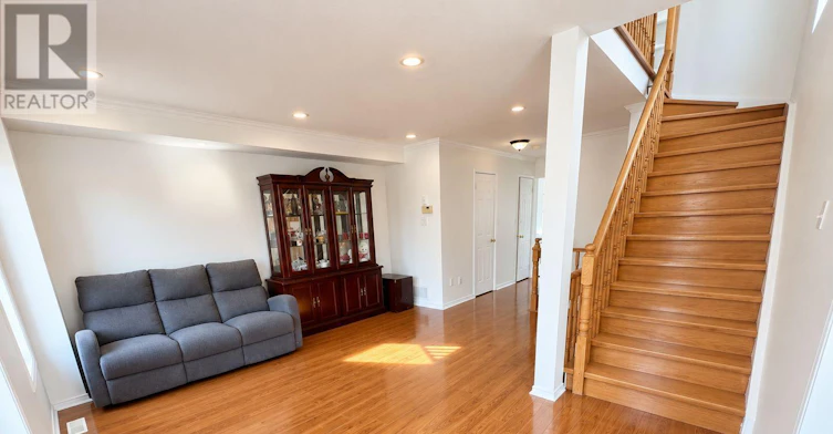 15 Mcgonigal Lane, Ajax, ON, L1T 4H1 - 11
