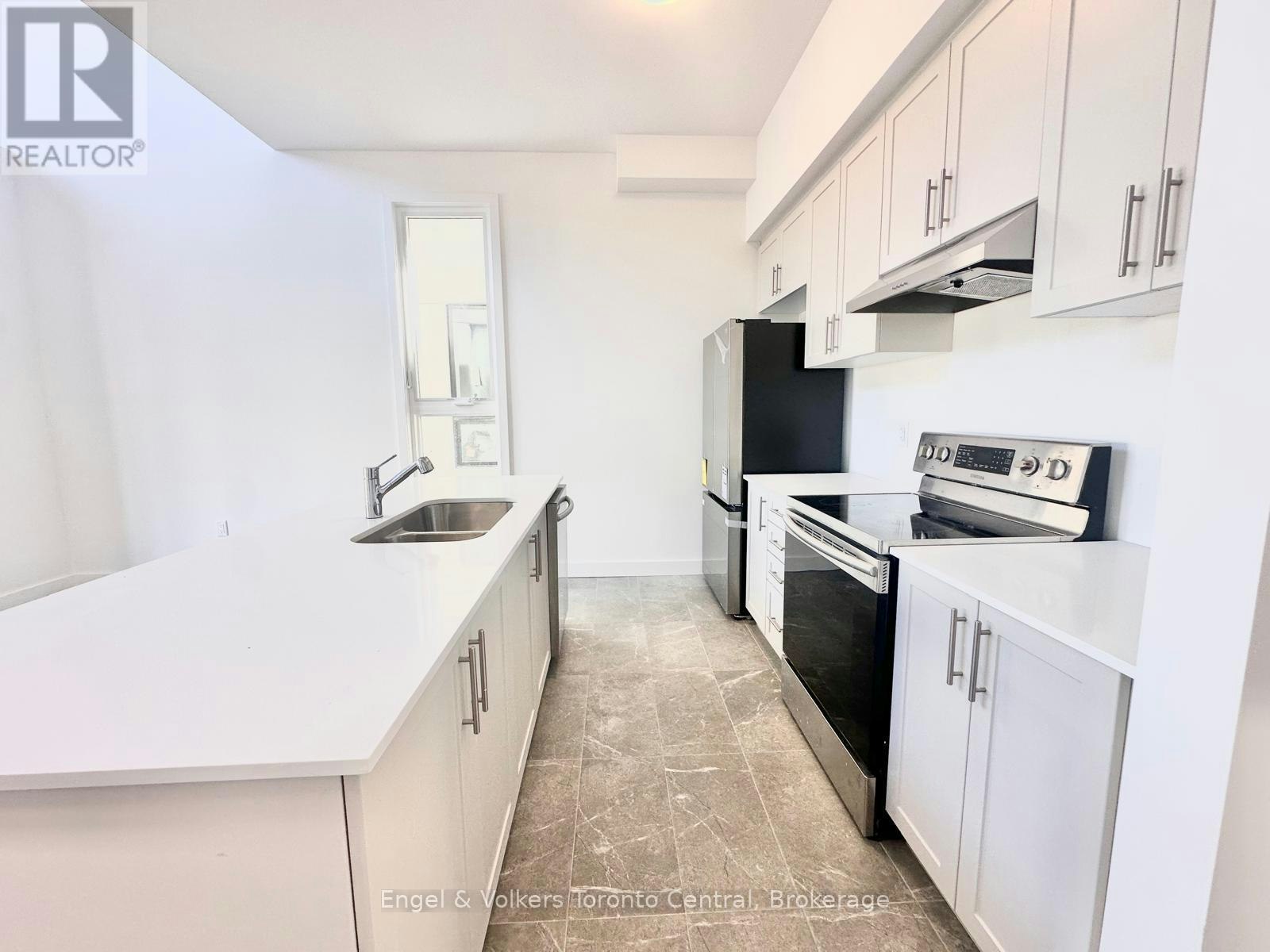 184 Stoneleigh Drive, Blue Mountains, ON, L9Y 5T9 - 5