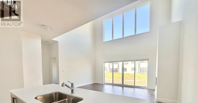 184 Stoneleigh Drive, Blue Mountains, ON, L9Y 5T9 - 2