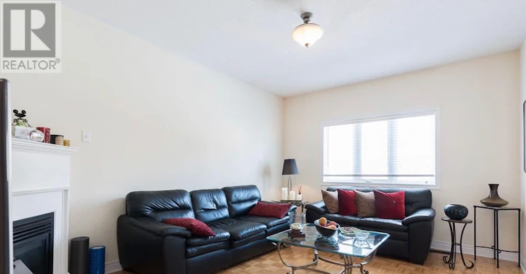 144 Greenview Circle, Vaughan, ON, L6A 0B6 - 2