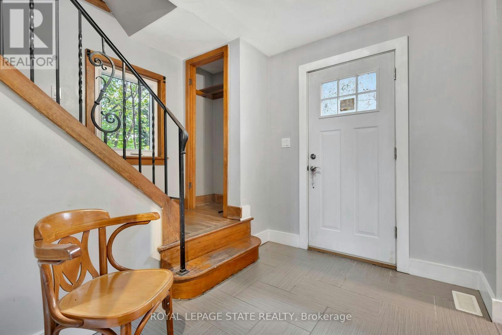 121 King Street E, Hamilton, ON, L8G 1L2 - 5