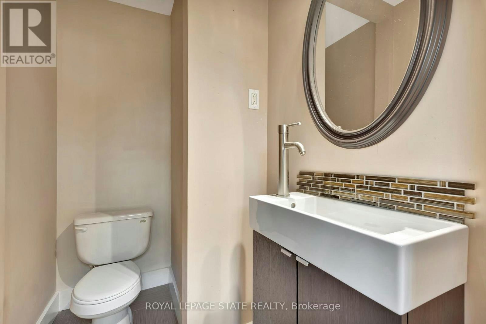 121 King Street E, Hamilton, ON, L8G 1L2 - 12