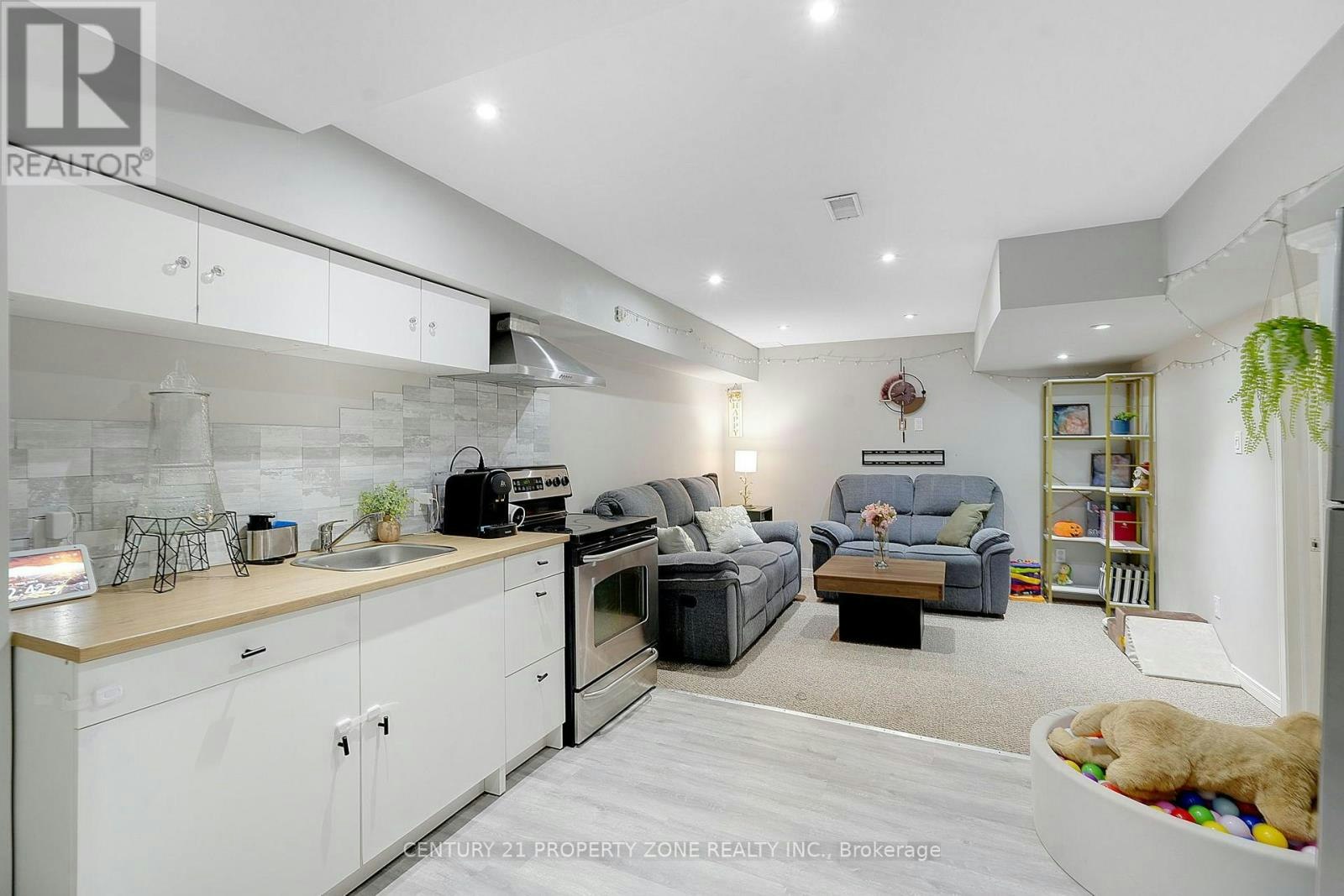 550 Stonehenge Drive, Hamilton, ON, L9K 0B2 - 30
