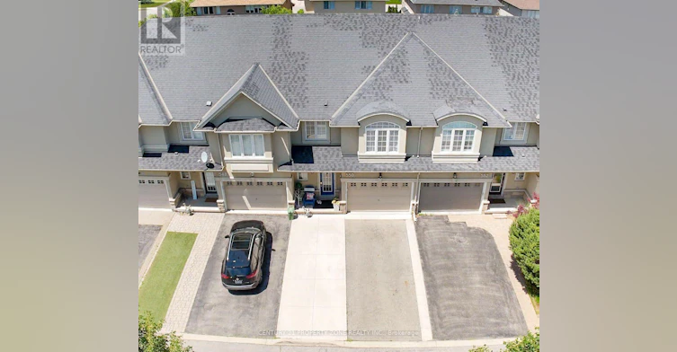 550 Stonehenge Drive, Hamilton, ON, L9K 0B2 - 4