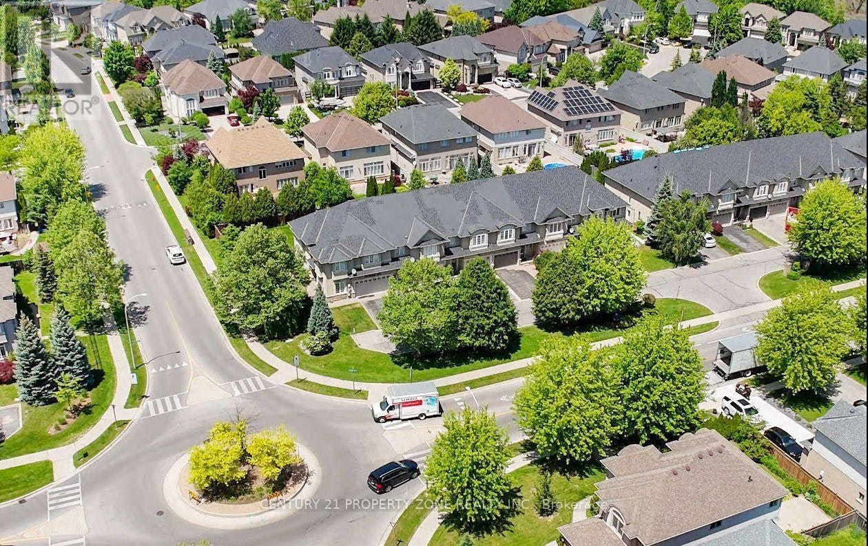 550 Stonehenge Drive, Hamilton, ON, L9K 0B2 - 5