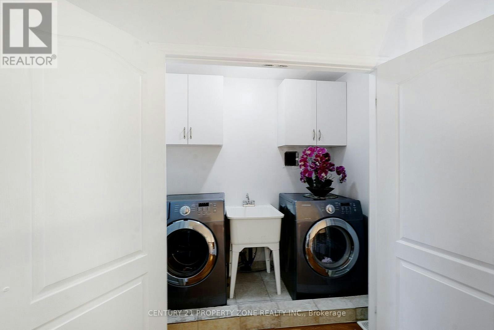 550 Stonehenge Drive, Hamilton, ON, L9K 0B2 - 28