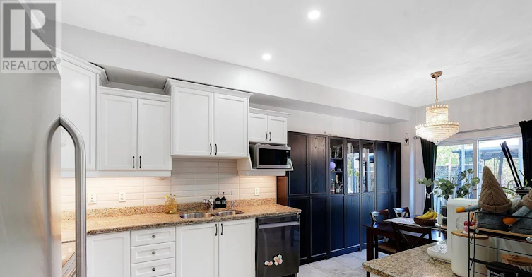 550 Stonehenge Drive, Hamilton, ON, L9K 0B2 - 16