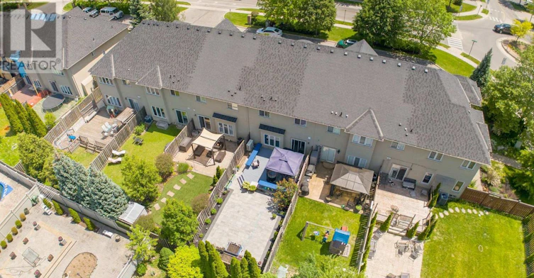 550 Stonehenge Drive, Hamilton, ON, L9K 0B2 - 3