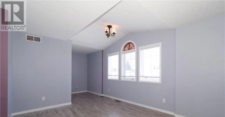 A-258 Inverhuron Crescent, Waterloo, ON, N2V 2H5 - 17