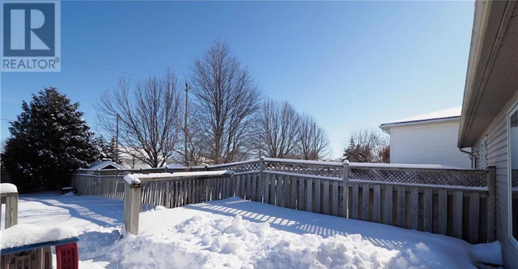 A-258 Inverhuron Crescent, Waterloo, ON, N2V 2H5 - 36