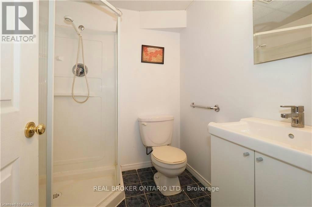 A-258 Inverhuron Crescent, Waterloo, ON, N2V 2H5 - 31