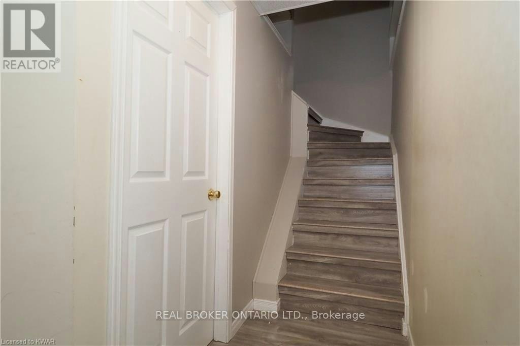 A-258 Inverhuron Crescent, Waterloo, ON, N2V 2H5 - 27