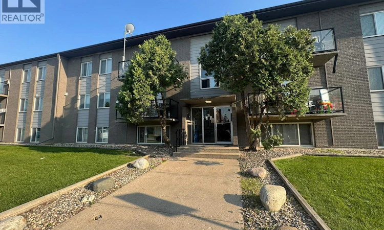 5-2 Summers Place