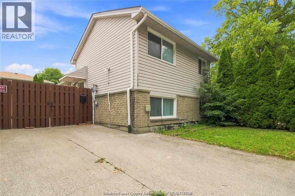 1229 Arncliffe Place, Windsor, ON