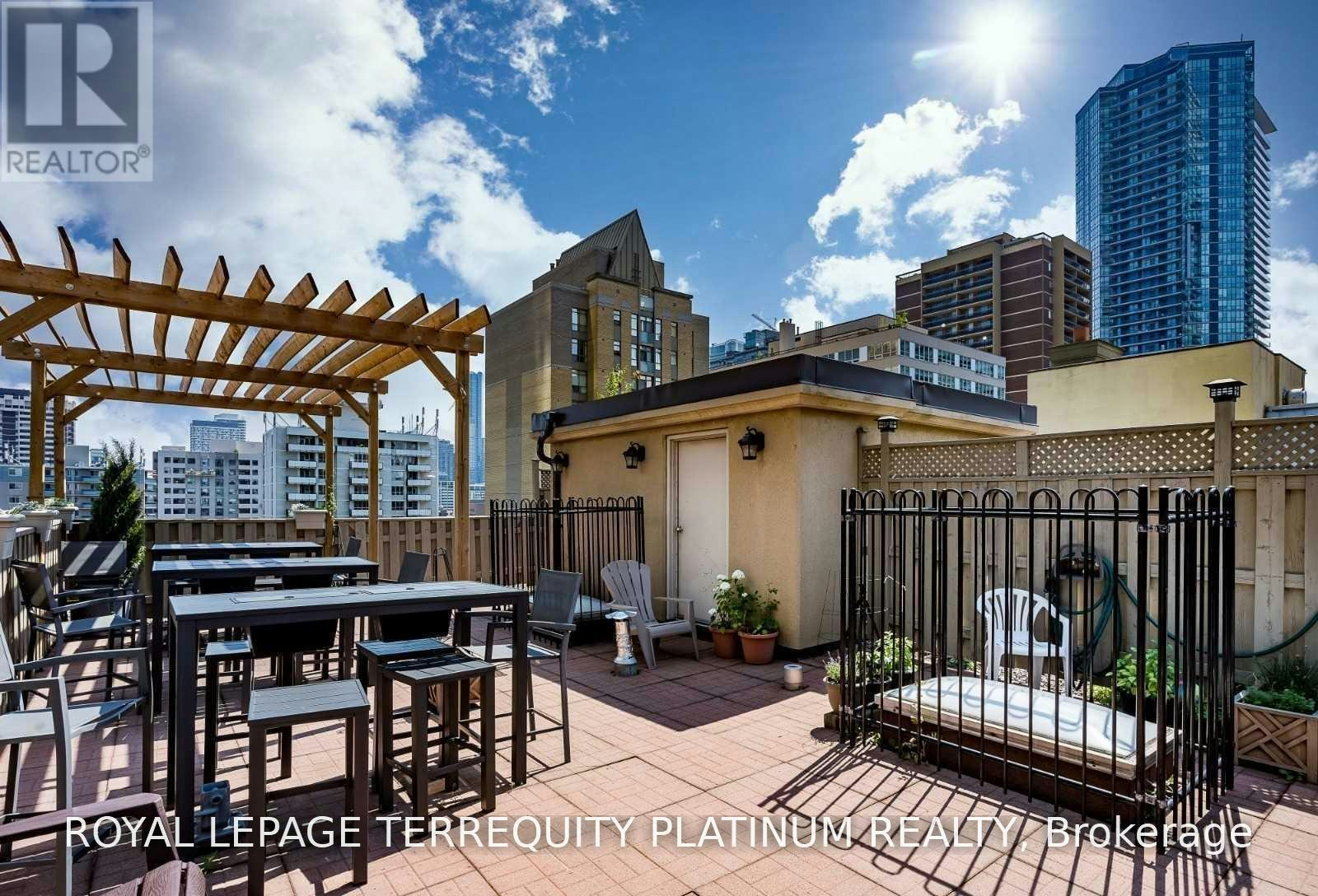209-88 Charles Street E, Toronto, ON, M4Y 2W7 - 16