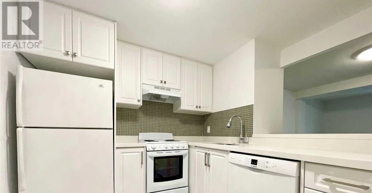 209-88 Charles Street E, Toronto, ON, M4Y 2W7 - 5
