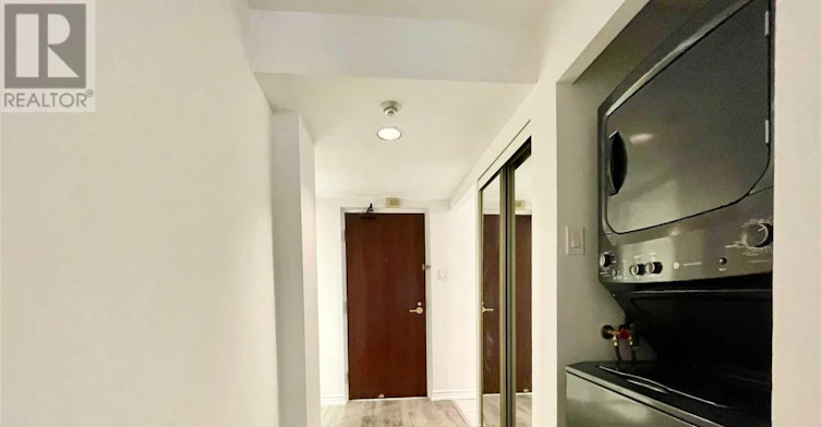 209-88 Charles Street E, Toronto, ON, M4Y 2W7 - 14