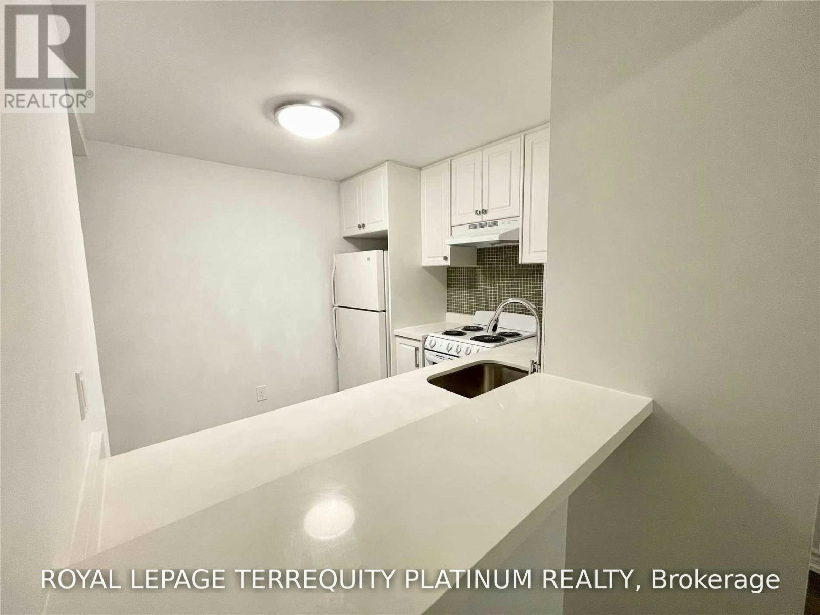 209-88 Charles Street E, Toronto, ON, M4Y 2W7 - 13
